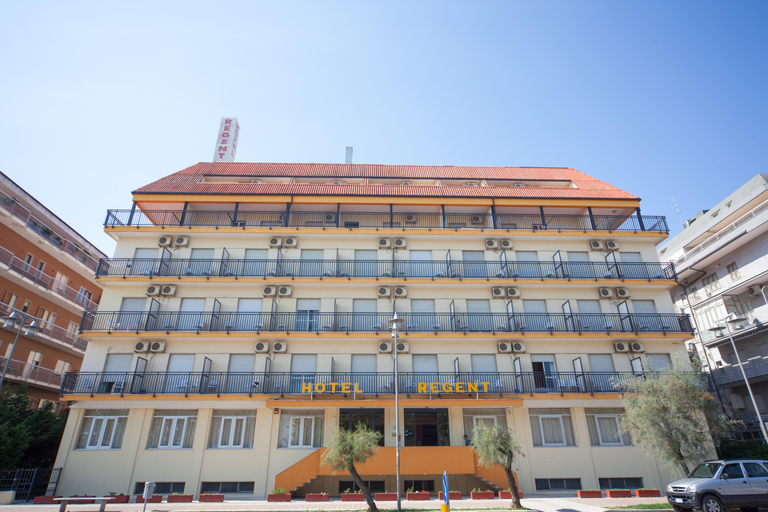 Exterior & Views 1, Hotel Regent, Pescara