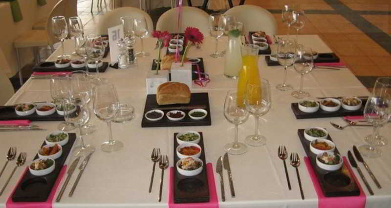 Food & Drinks, Kibbutz Shefayim