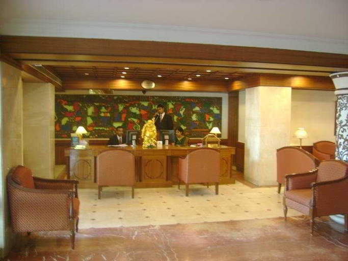 Public Area 4, Gokulam Park Kochi, Ernakulam