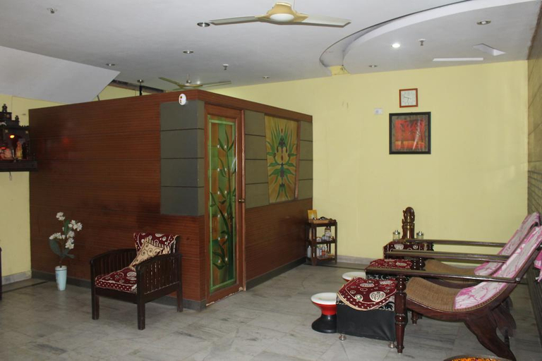 Public Area 3, Hotel Apra Inn, Delhi