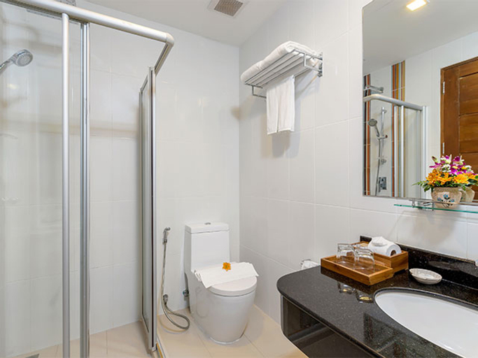 Bedroom 24
