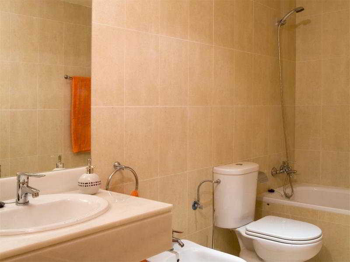 Bathroom 3, Apartamentos Turisticos Marina Rey, Almería