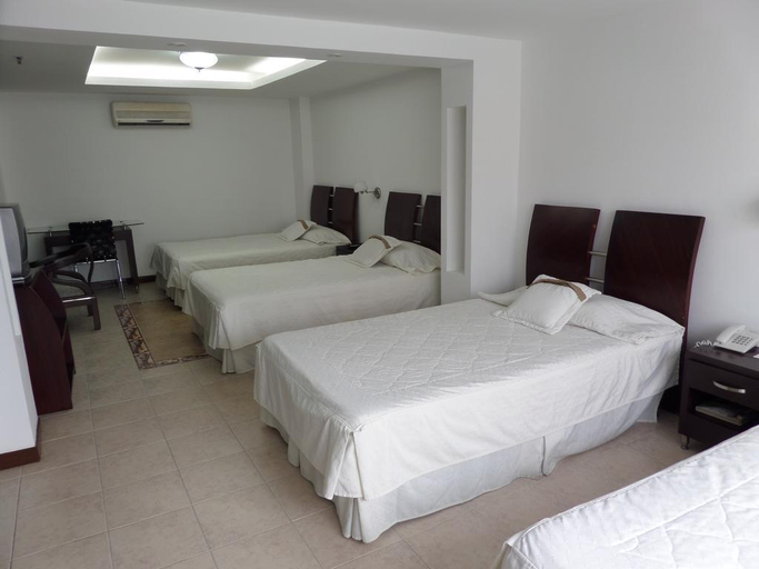 Bedroom 3, Plaza De Las Americas, Santiago de Cali