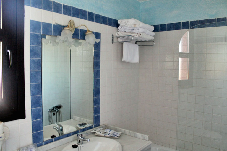 Bathroom, Hospederia del Zenete, Granada