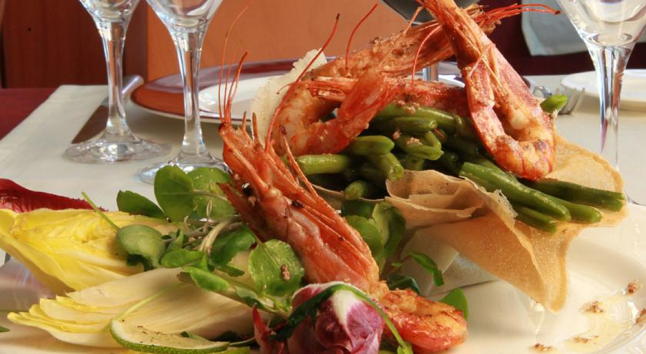 Food & Drinks 5, Clipper and Villas, Girona