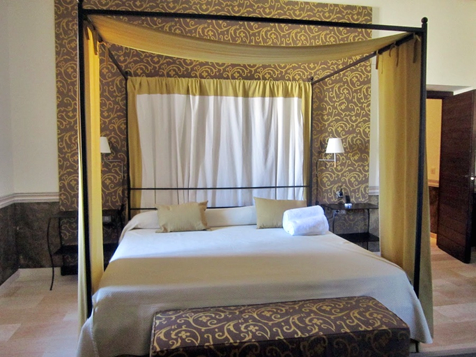 Bedroom 2, Monasterio de Rueda, Zaragoza