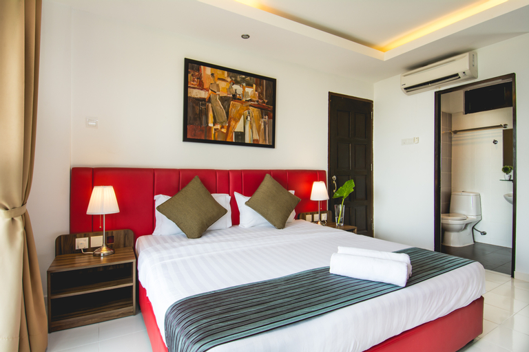 Room 12