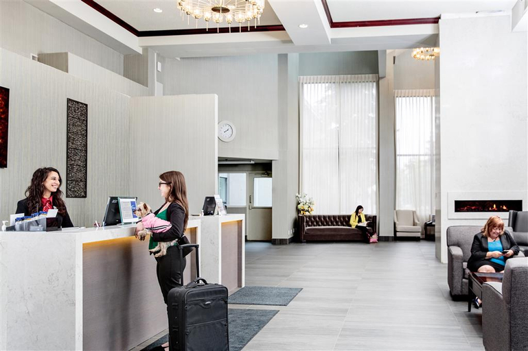 Public Area 2, Radisson Hotel & Conference Centre West Edmonton, Division No. 11