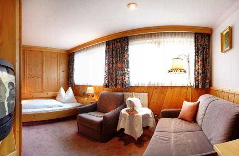 Bedroom 5, Alpina, Innsbruck Land