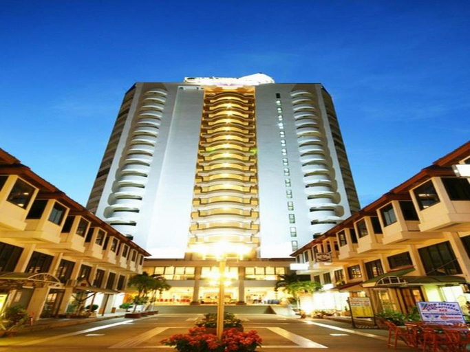 Exterior & Views 2, Golden Beach Cha-Am Hotel, Cha-Am