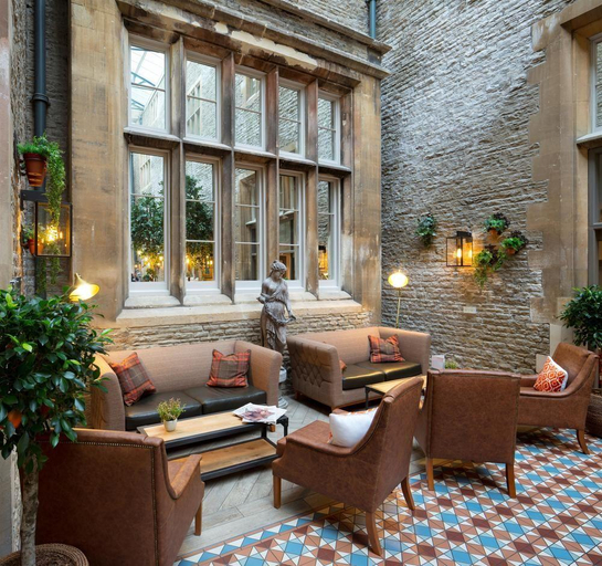 Public Area 3, Tortworth Court Four Pillars, South Gloucestershire