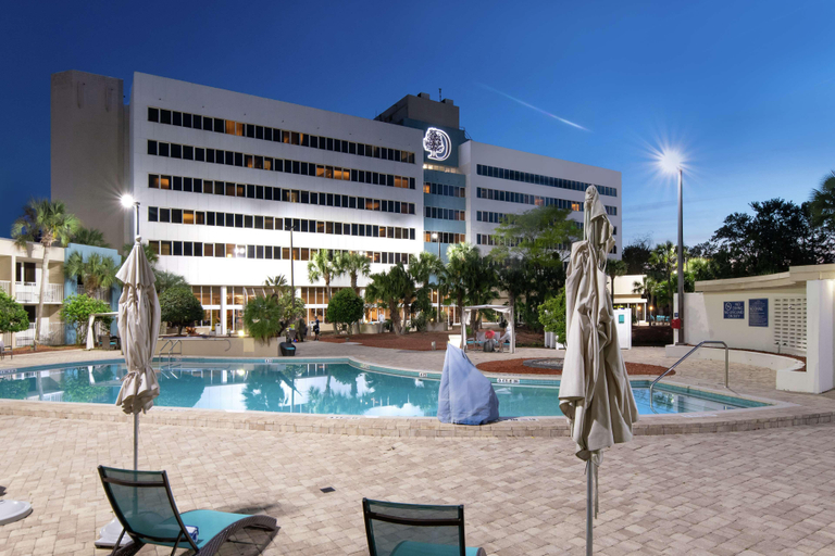 Sport & Beauty 2, DoubleTree by Hilton Hotel Jacksonville Airport, Duval