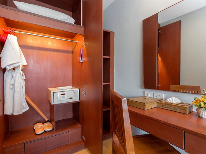 Bedroom 5