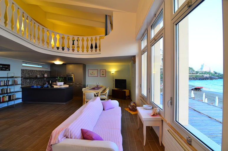 Public Area 3, Hotel Aurora, Latina