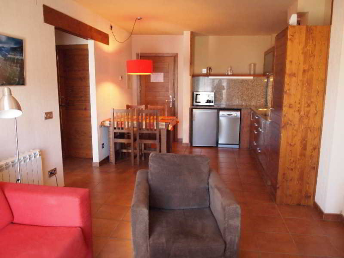 Bedroom 4, Aparthotel Bellver, Lleida