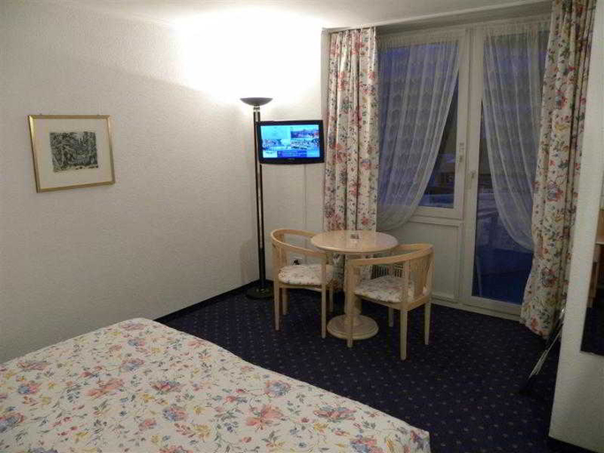Exterior & Views 2, Bernerhof Swiss Quality Hotel, Frutigen