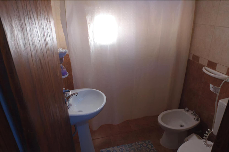 Bathroom 5, La Aldea De San Rafael, San Rafael