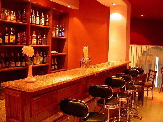 Food & Drinks, Arena Amman, Wadi Essier