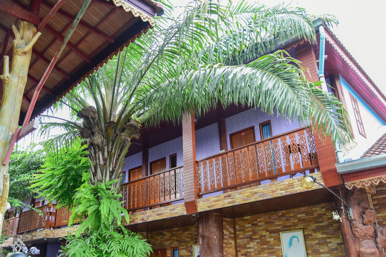 Ban Pak Montri Measot, Mae Sot