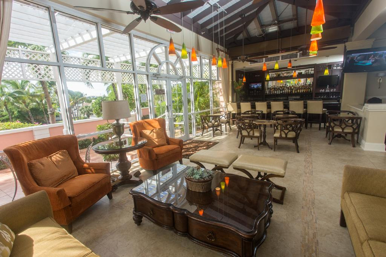 Public Area 4, Comfort Suites Paradise Island