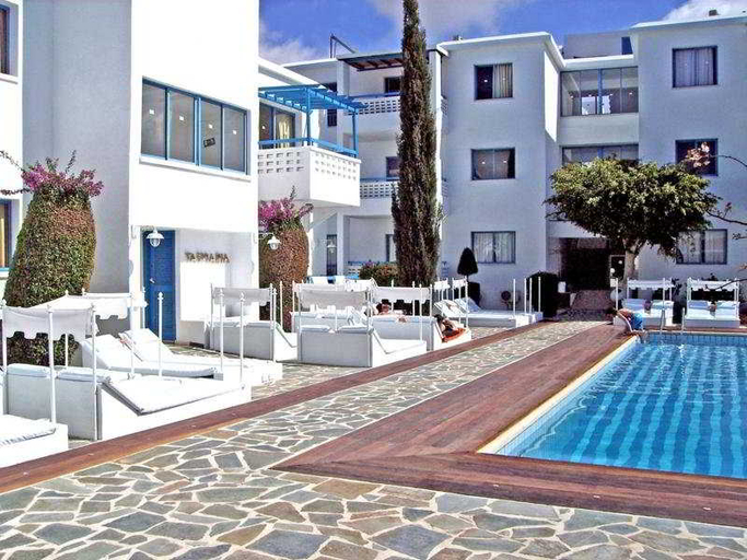 Public Area 2, Tasmaria