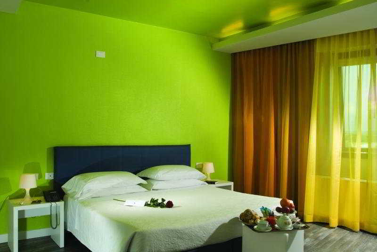 Bedroom 3, B&B Hotel Pomezia Roma, Rome