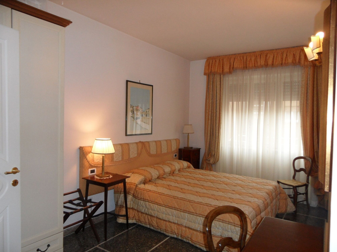 Bedroom 3, B&B Le Sibille, Rome