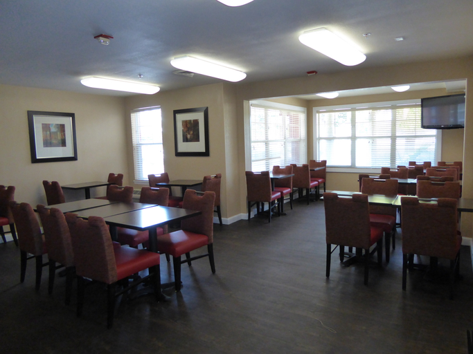Food & Drinks 4, Extended Stay America Orlando Southpark Commodity, Orange