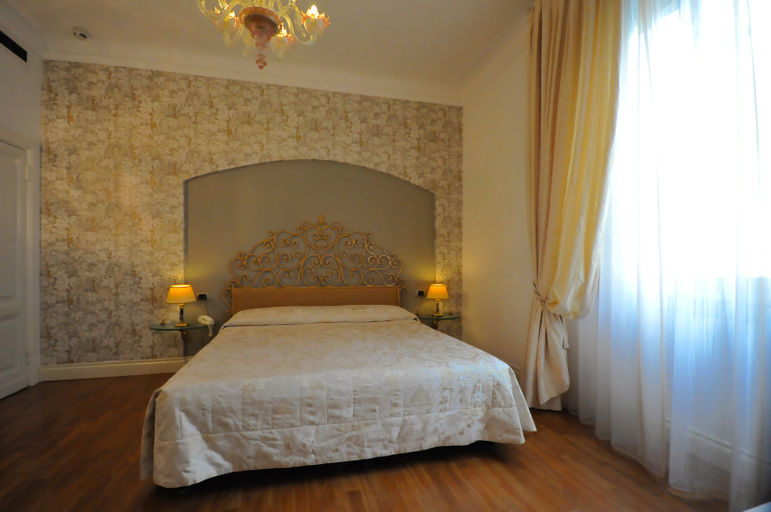 Bedroom 2, c-hotels De Rose Hotel, Florence