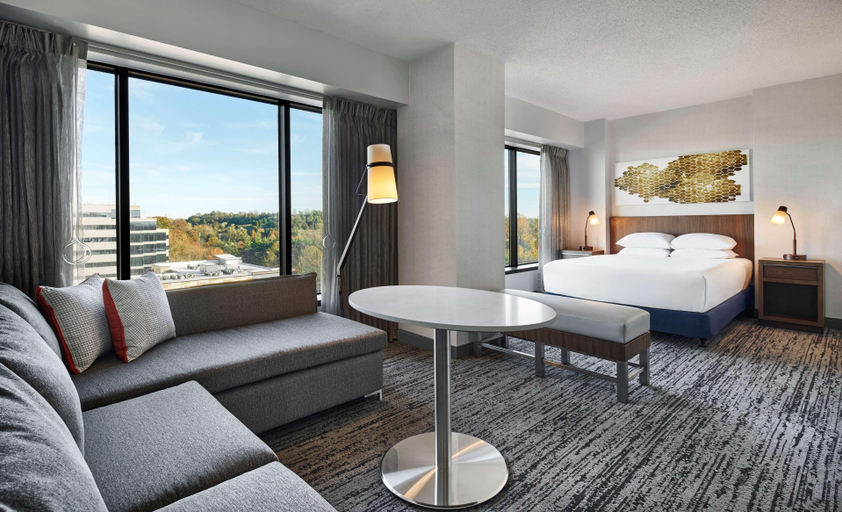 Bedroom 3, Hilton Fairfax, Fairfax