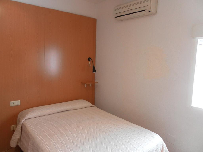 Bedroom 3, Condedu Badajoz, Badajoz