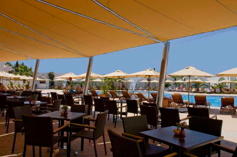 Food & Drinks 4, Royal Nozha, Hammamet