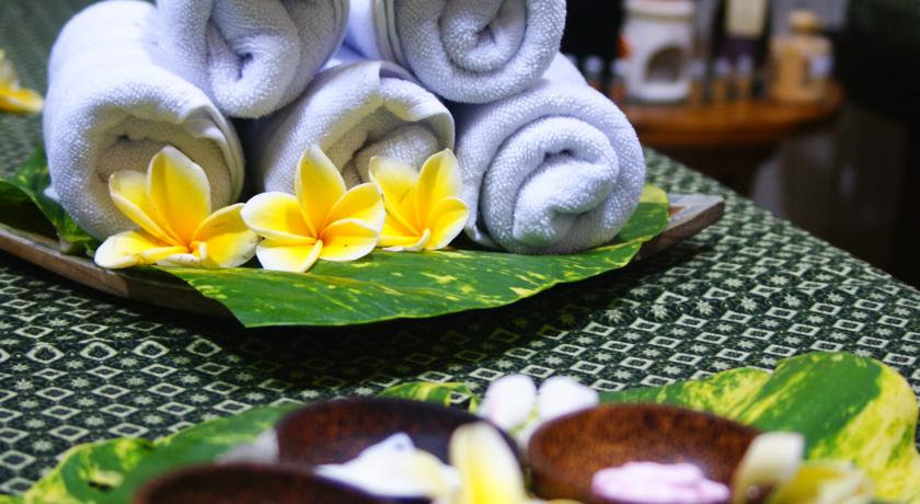 Food & Drinks 5, Suriwathi Hotel, Badung