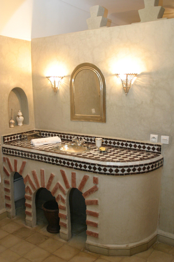 Bathroom 4, Riad Sidi Ayoub, Marrakech