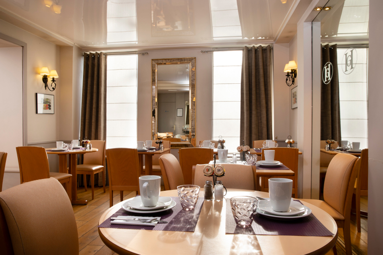 Food & Drinks 5, Hotel de Geneve, Paris