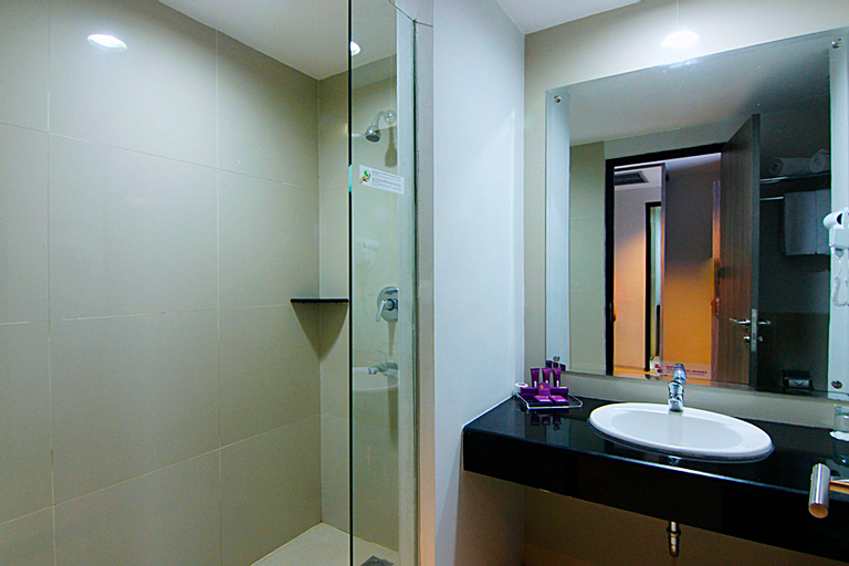 Bedroom 24