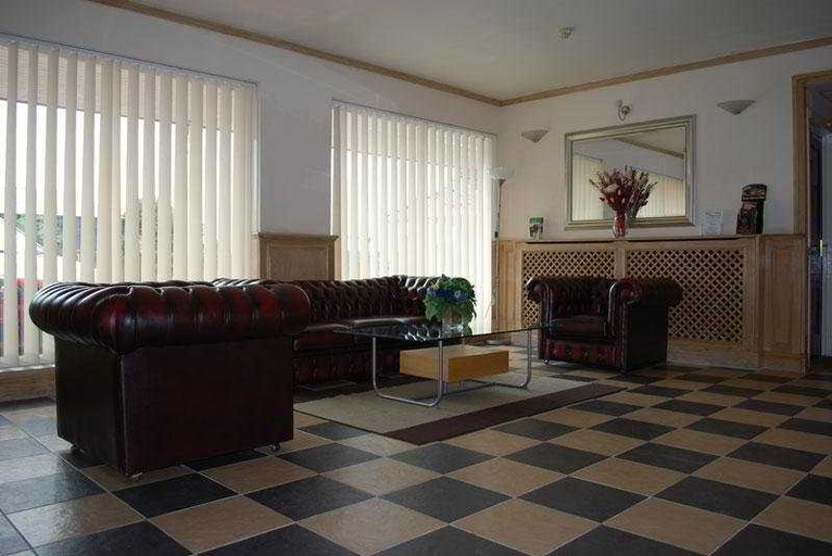 Public Area 2, Celtic International Hotel Cardiff Airport, Vale of Glamorgan