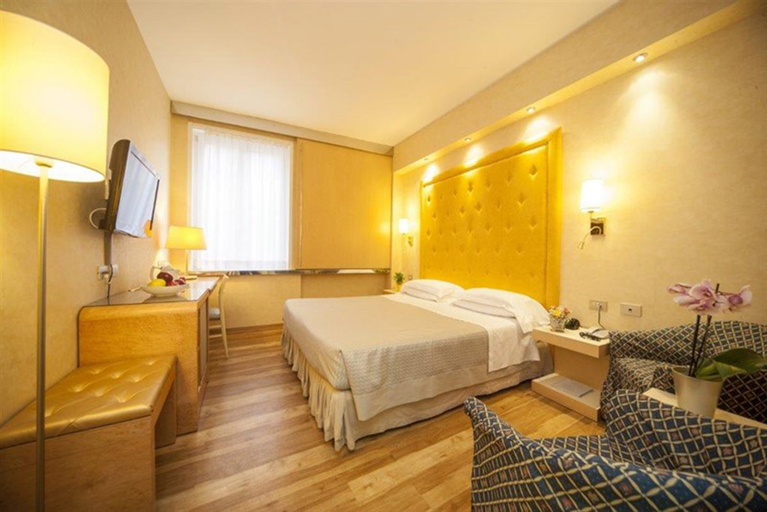 Bedroom 18