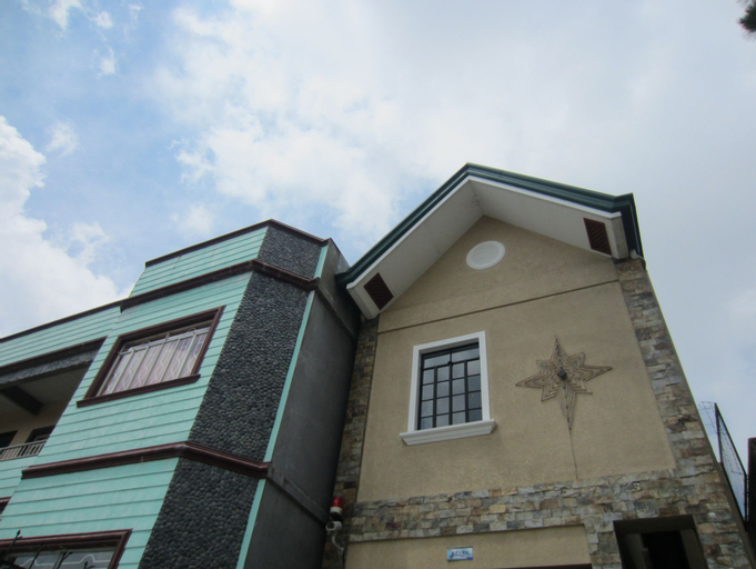 Lyn's Do Drop Inn, Baguio City