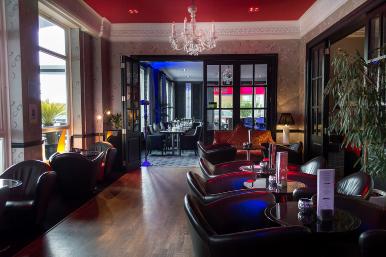 Public Area 4, The Cumberland, Bournemouth