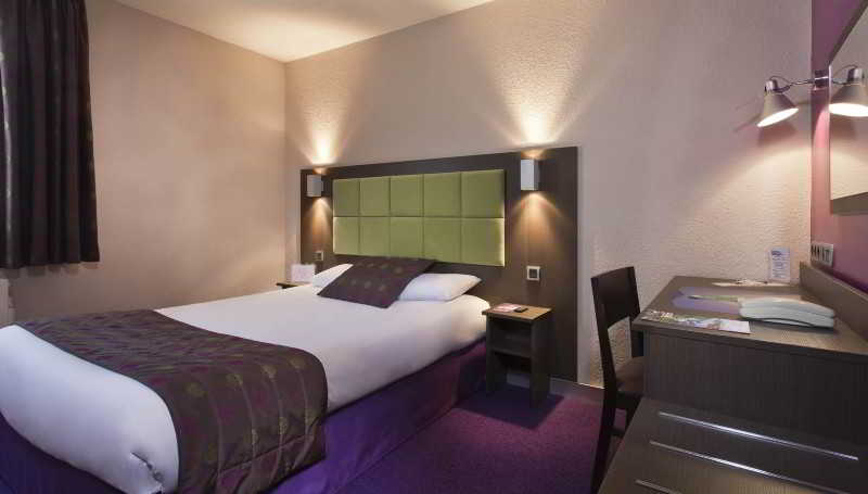 Bedroom 5, Tourhotel Blois, Loir-et-Cher