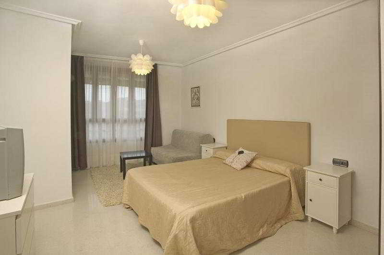 Bedroom 3, Señorio de los Bazan, León