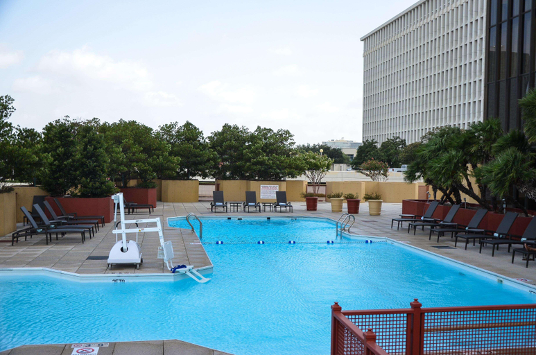 Sport & Beauty 3, Doubletree Houston Greenway Plaza, Houston