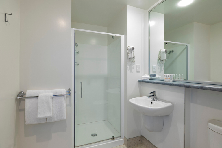 Bathroom 5, Quest Dunedin, Dunedin