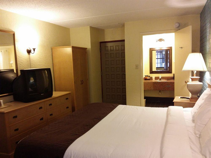Bedroom, La Casa Inn And Suites, Leon