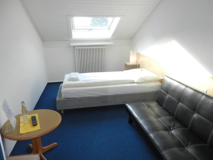 Bedroom 3, Central Hotel Post Chur, Plessur