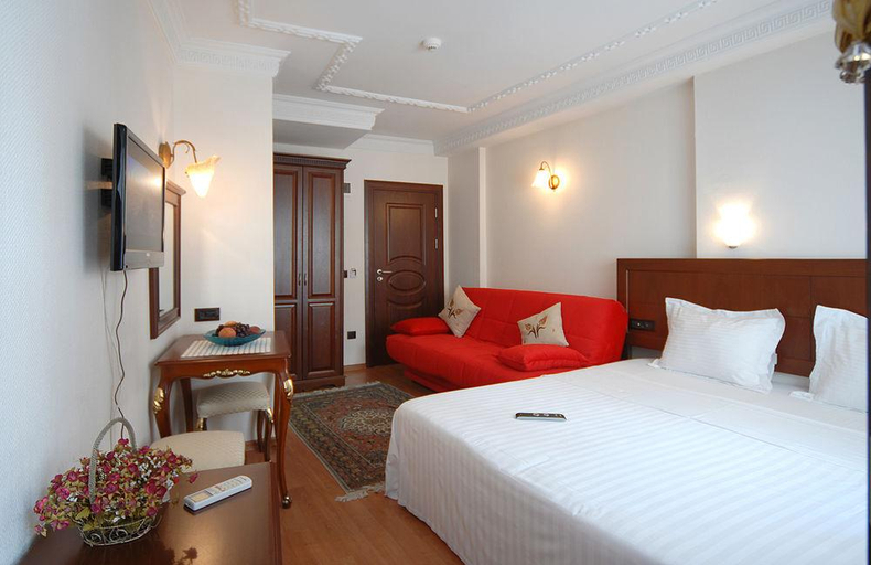 Bedroom 5, Ada Special, Fatih