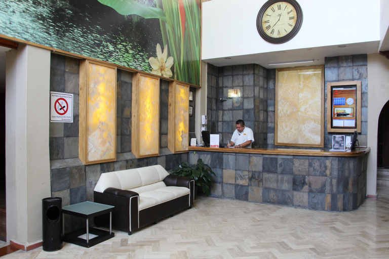 Public Area 2, Plaza Independencia, Centro