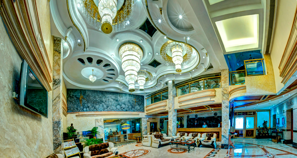 Public Area 2, Benzz Park, Chennai, Chennai