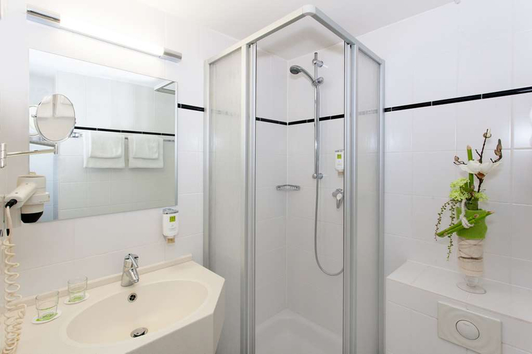 Bathroom 4, Hotel Scala Frankfurt City, Frankfurt am Main